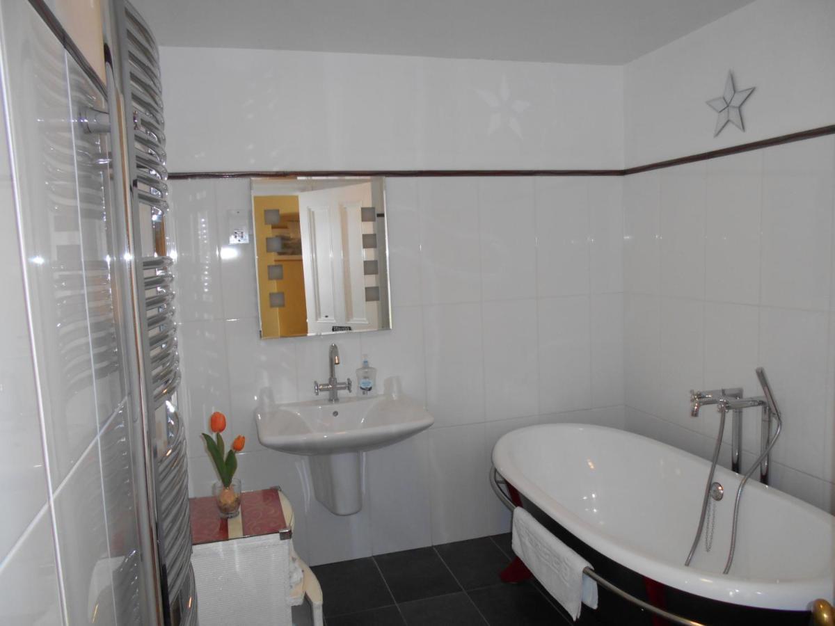 Hendre Clochydd Hall Llanaber Екстер'єр фото